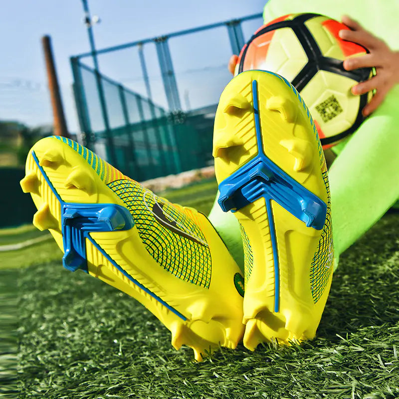 Men's Soccer Team Outdoor Sports Shoes - Polyester Material